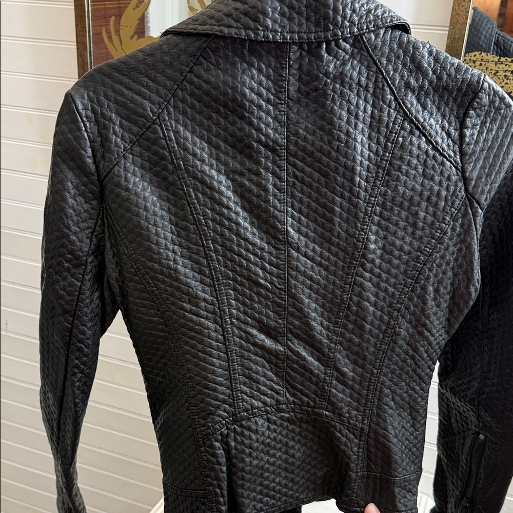 Karl Lagerfeld Textured Black faux Leather Jacket - Picture 2 of 15